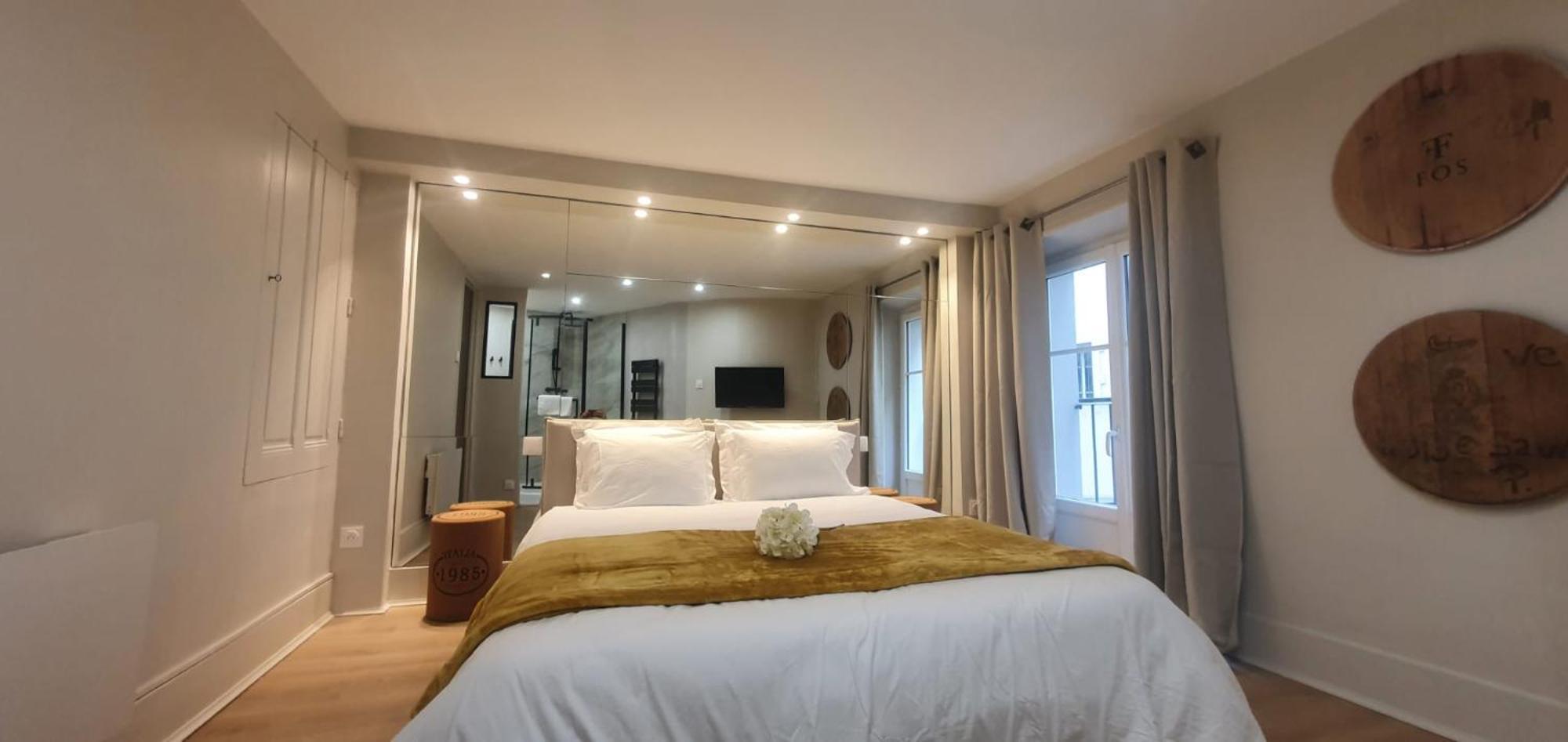 Suite Vinicole Hypercentre, Bastille & Gare 9 Min A Pied Grenoble Ngoại thất bức ảnh