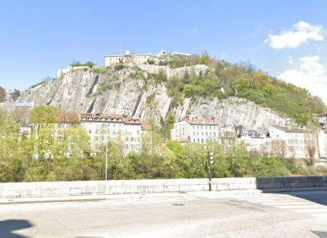 Suite Vinicole Hypercentre, Bastille & Gare 9 Min A Pied Grenoble Ngoại thất bức ảnh